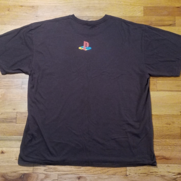 Rare PlayStation Platinum Edition Gamer t shirt Sony - Picture 4 of 6